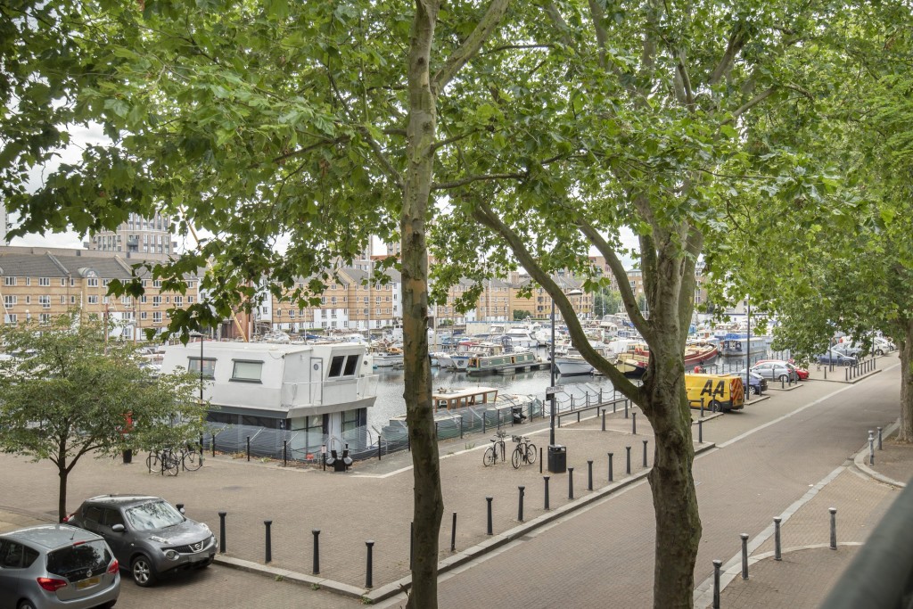 Images for London EAID:1949463716 BID:URP