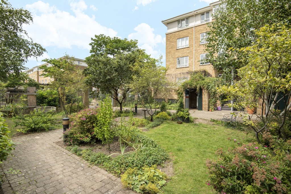 Images for London EAID:1949463716 BID:URP