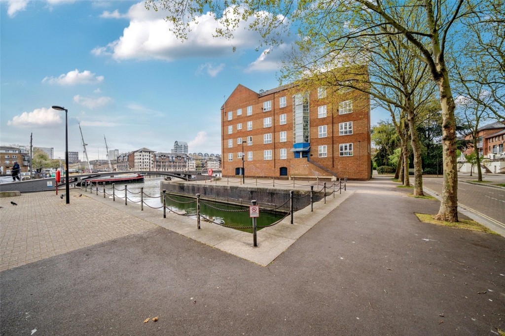 Images for London EAID:1949463716 BID:URP