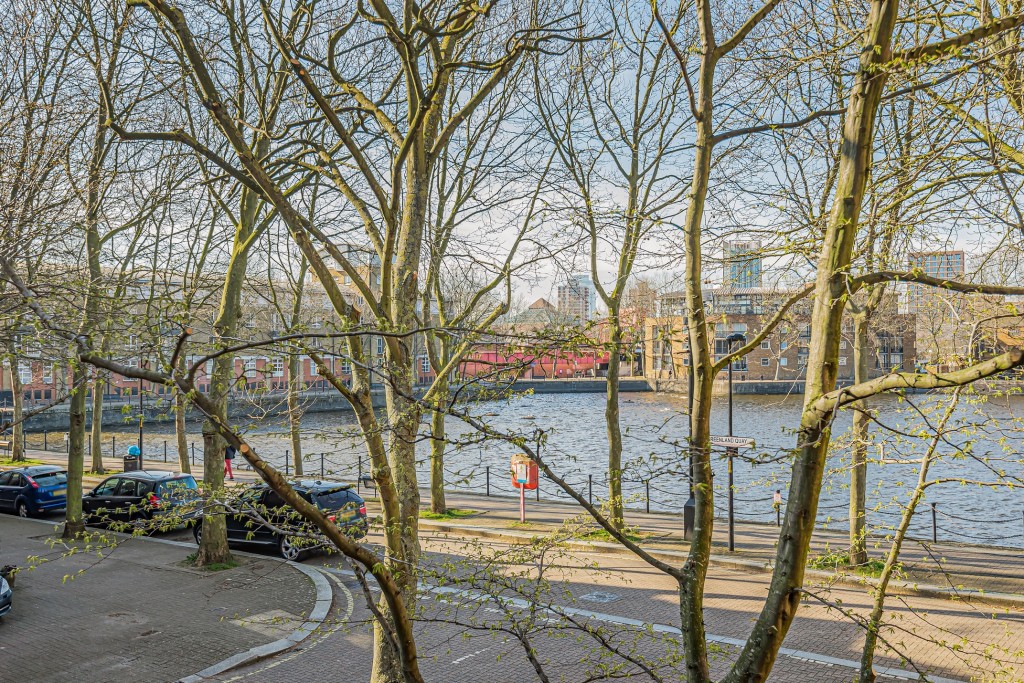 Images for London EAID:1949463716 BID:URP