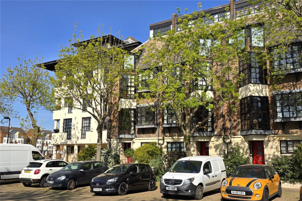 Images for London EAID:1949463716 BID:URP