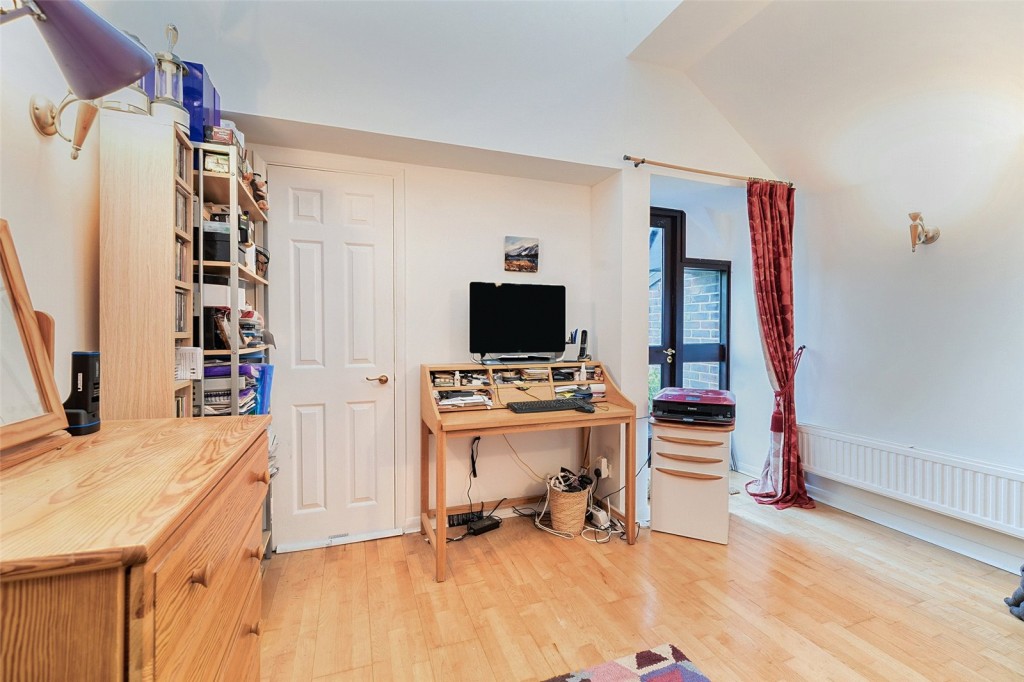 Images for London EAID:1949463716 BID:URP