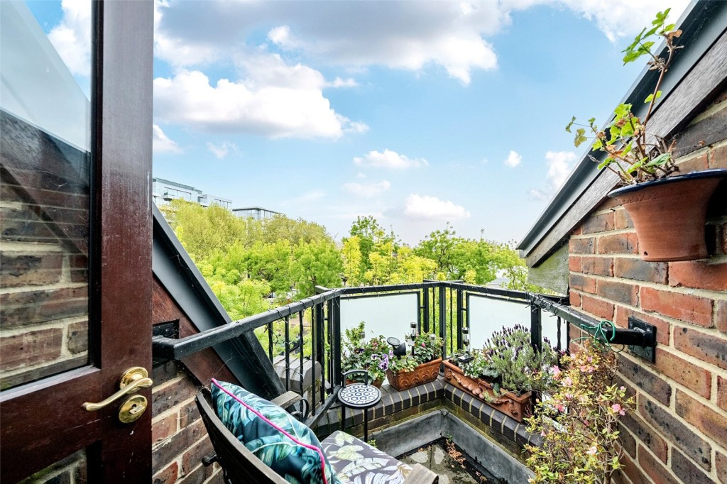 Images for London EAID:1949463716 BID:URP