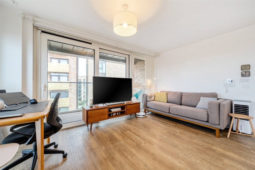 Images for London EAID:1949463716 BID:URP