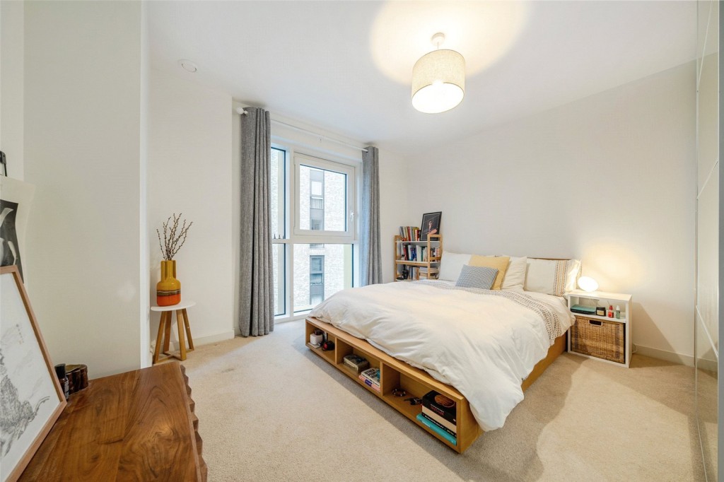 Images for London EAID:1949463716 BID:URP