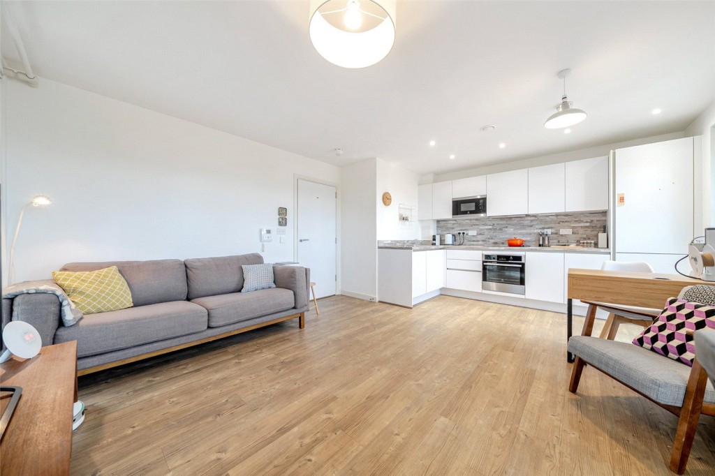 Images for London EAID:1949463716 BID:URP