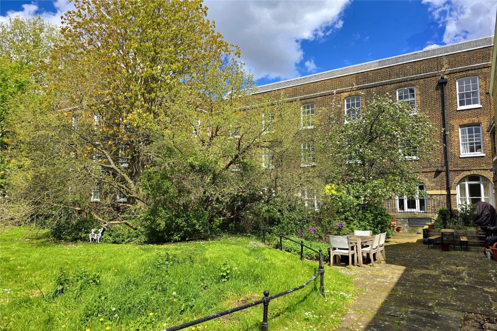 Images for London EAID:1949463716 BID:URP