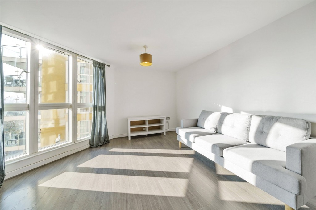 Images for London EAID:1949463716 BID:URP