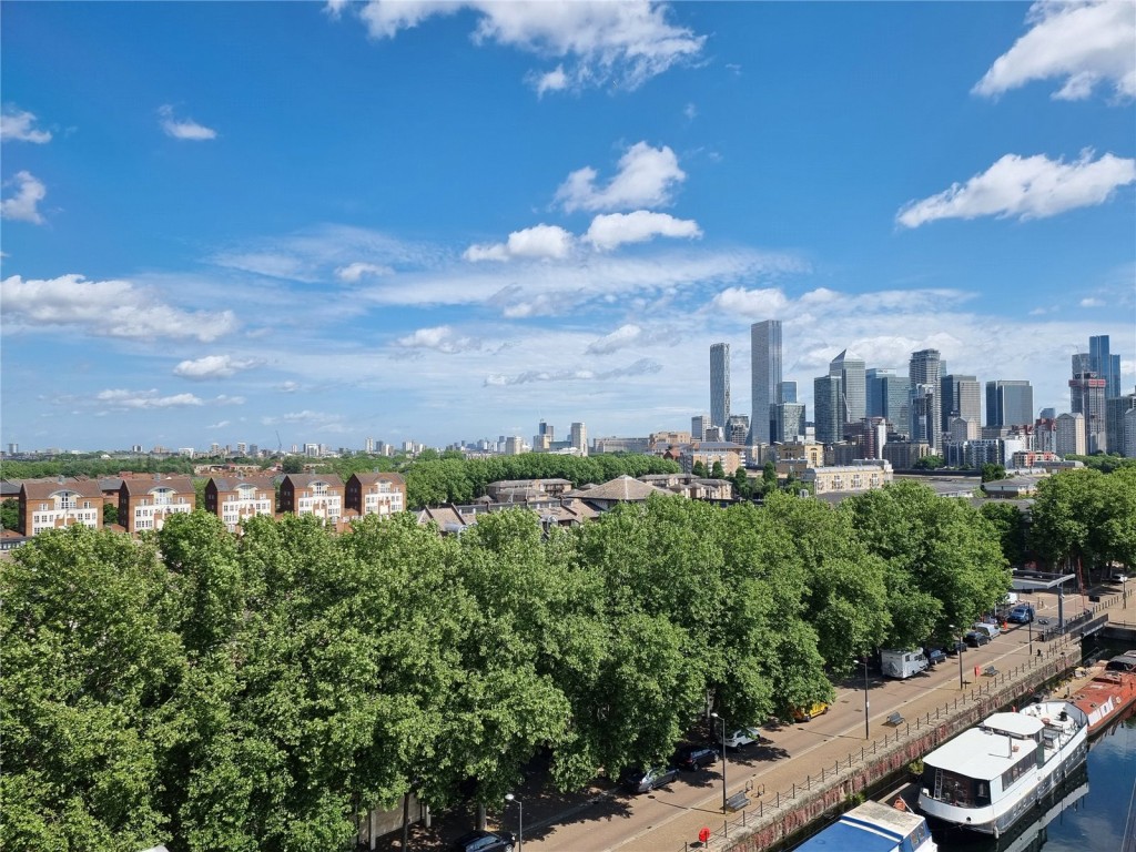 Images for London EAID:2924312811 BID:URP