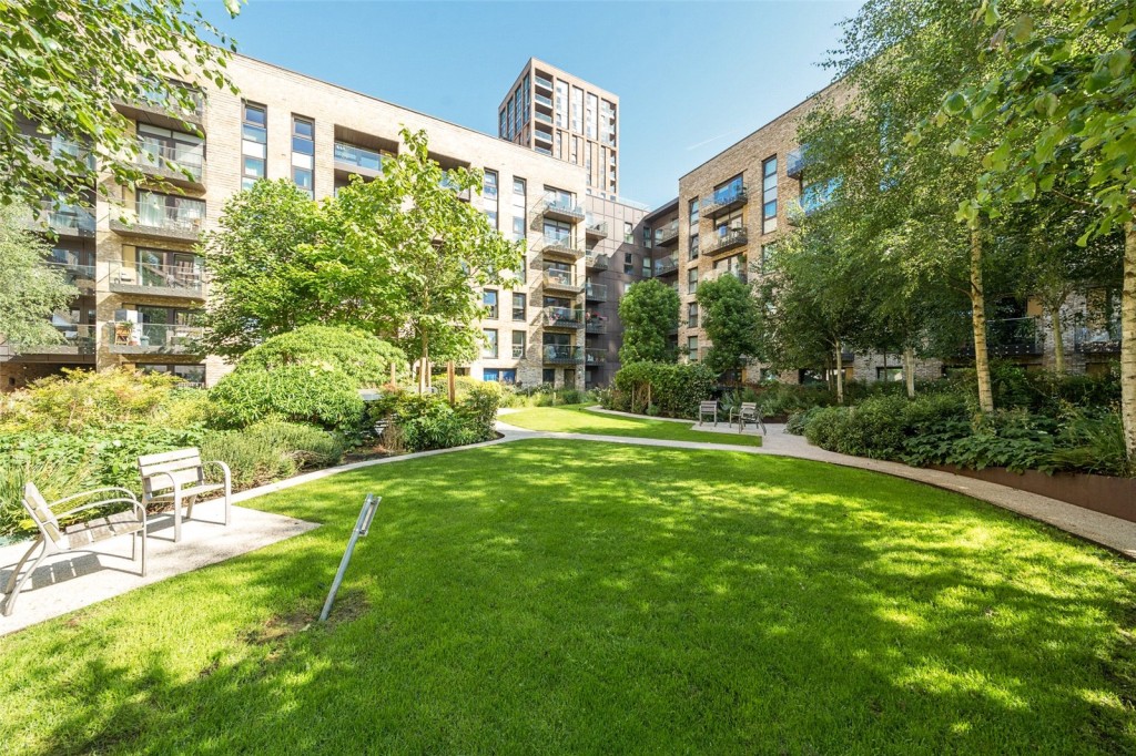 Images for London EAID:1949463716 BID:URP