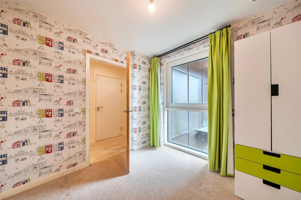 Images for London EAID:1949463716 BID:URP