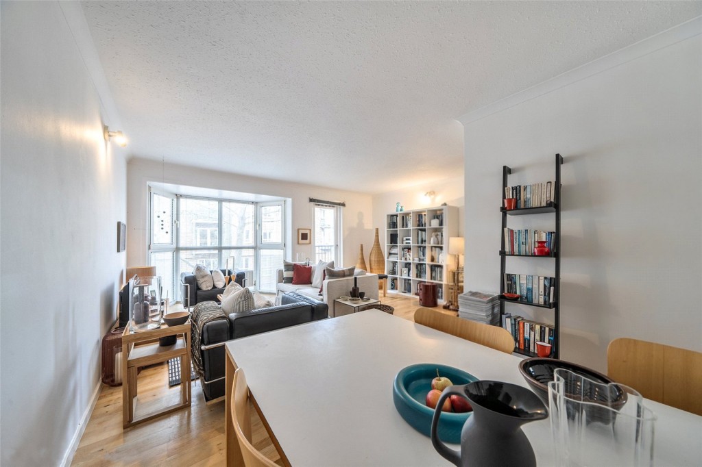 Images for London EAID:1949463716 BID:URP