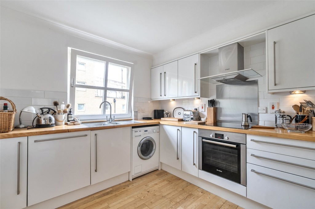 Images for London EAID:1949463716 BID:URP