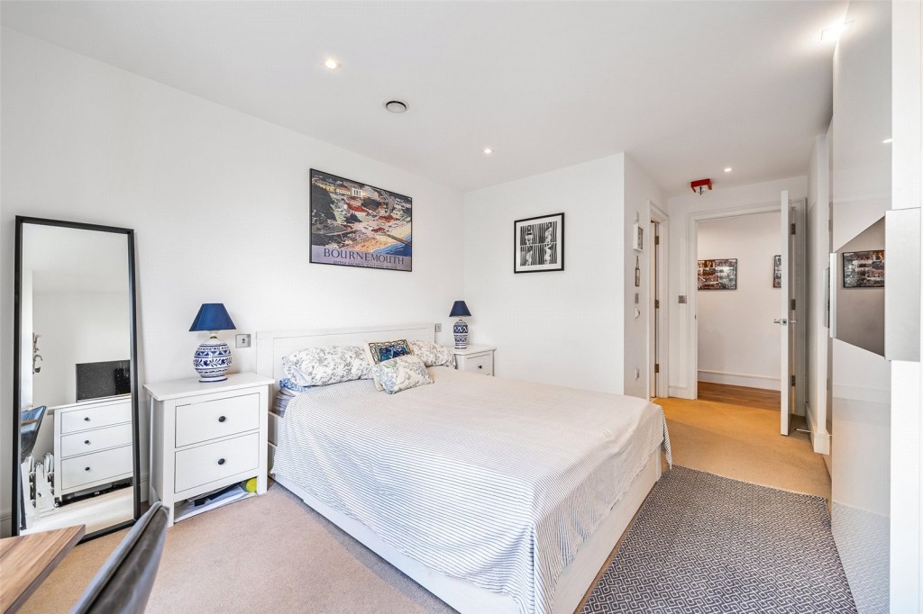 Images for London EAID:1949463716 BID:URP