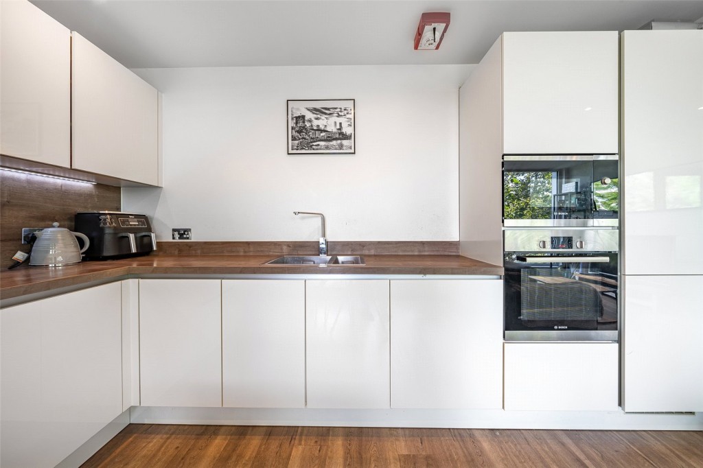 Images for London EAID:1949463716 BID:URP