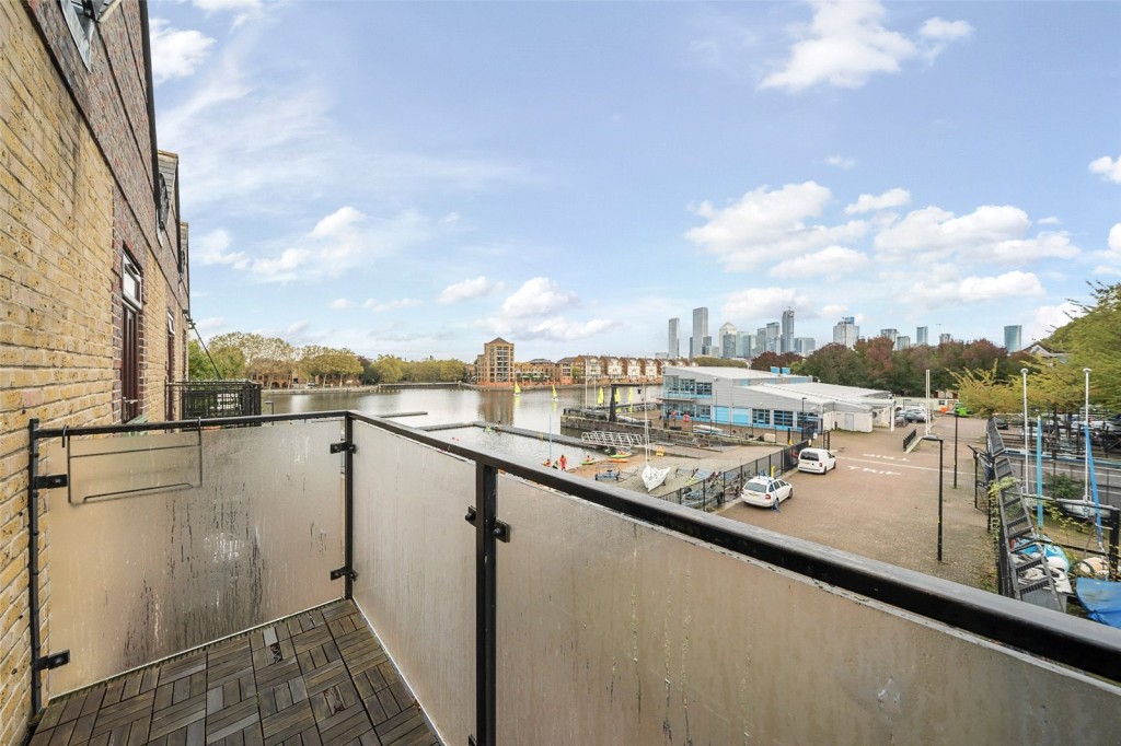 Images for London EAID:1949463716 BID:URP
