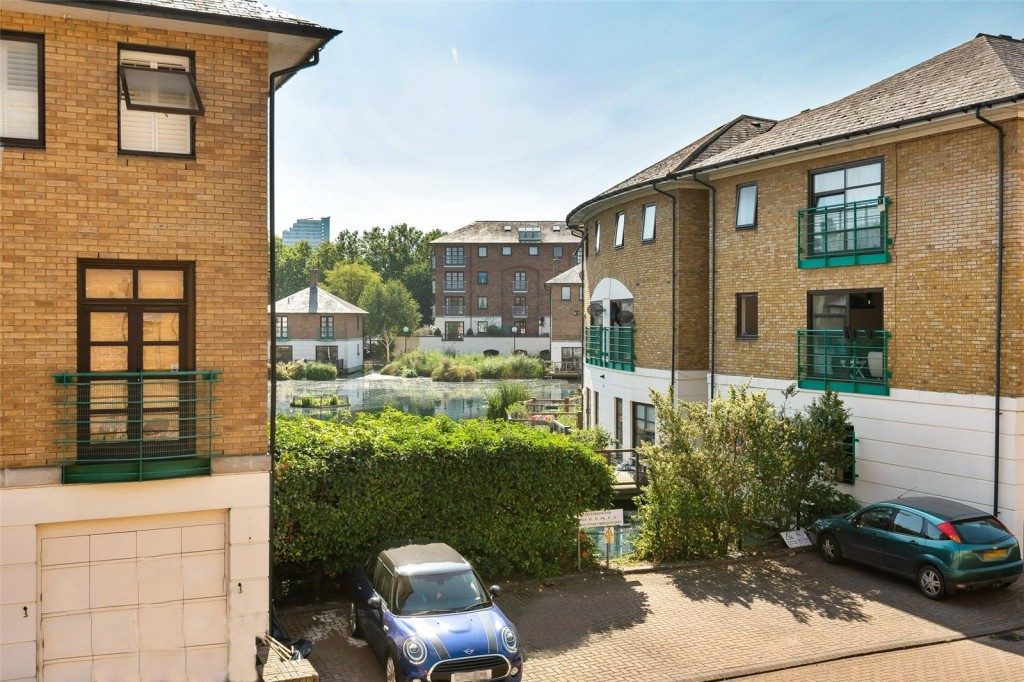 Images for London EAID:1949463716 BID:URP