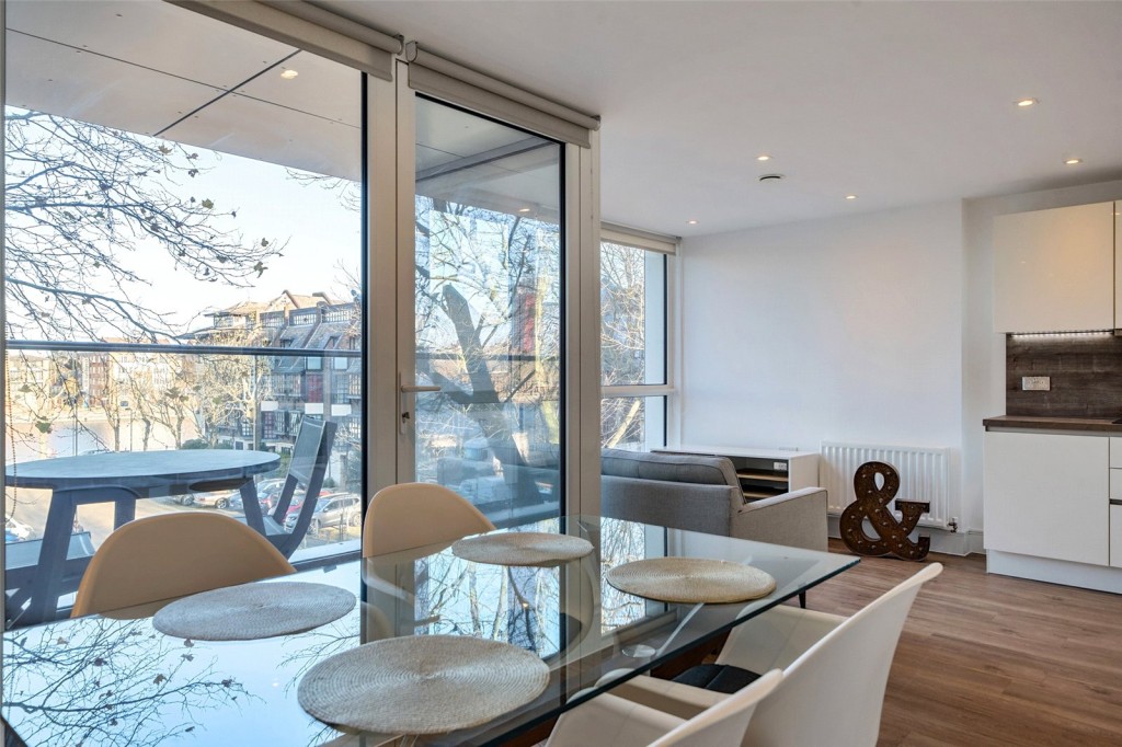 Images for London EAID:1949463716 BID:URP