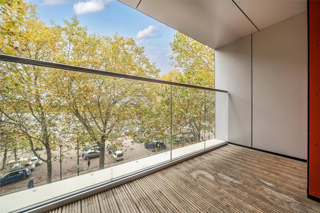 Images for London EAID:1949463716 BID:URP