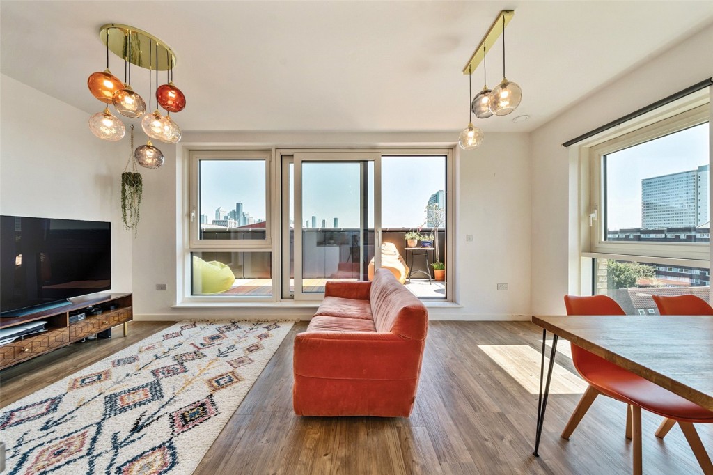 Images for London EAID:1949463716 BID:URP