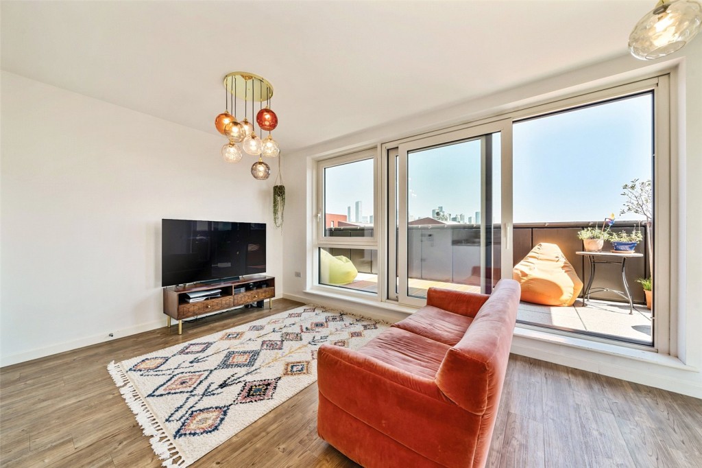 Images for London EAID:1949463716 BID:URP