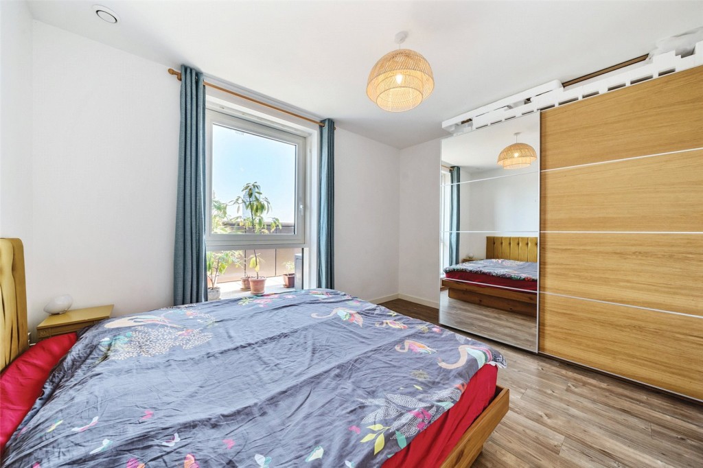 Images for London EAID:1949463716 BID:URP