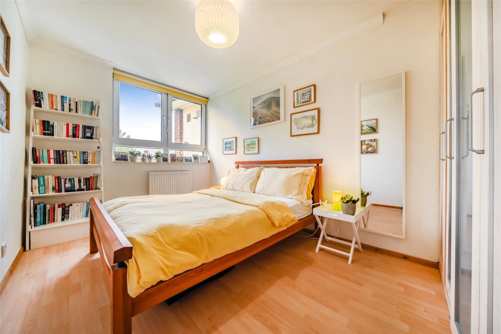 Images for London EAID:1949463716 BID:URP