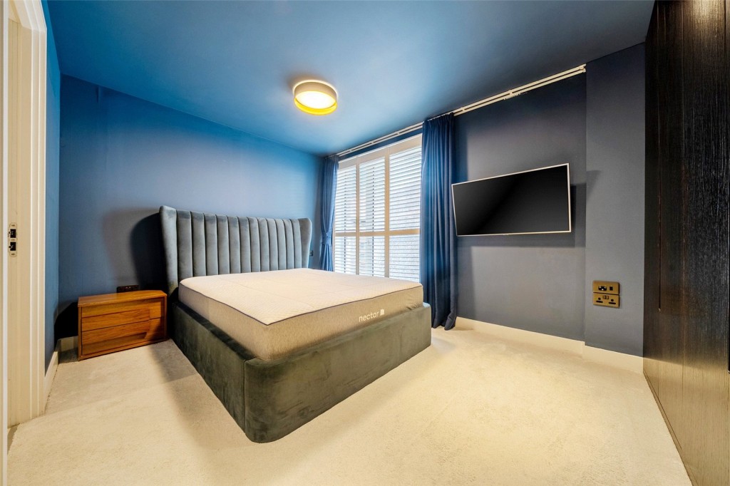 Images for London EAID:1949463716 BID:URP