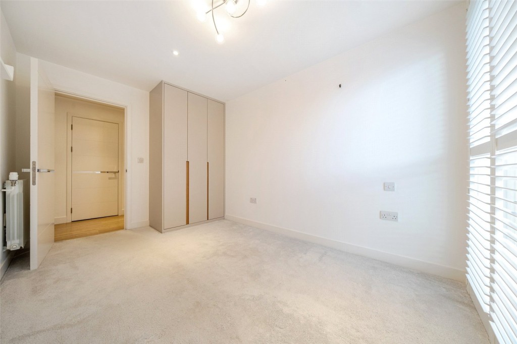 Images for London EAID:1949463716 BID:URP