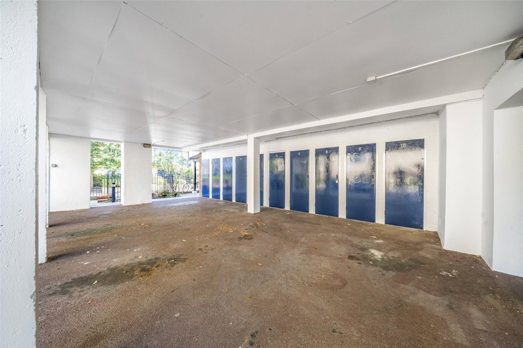 Images for London EAID:1949463716 BID:URP