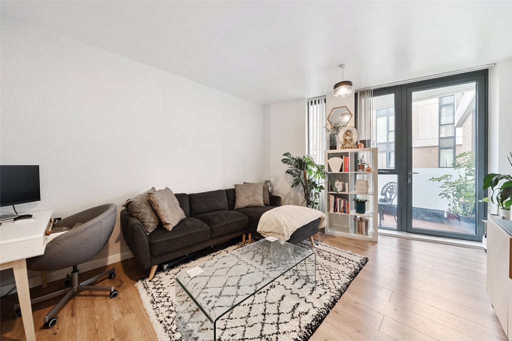 Images for London EAID:1949463716 BID:URP