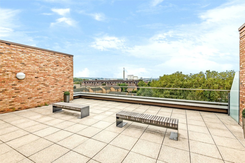 Images for London EAID:1949463716 BID:URP