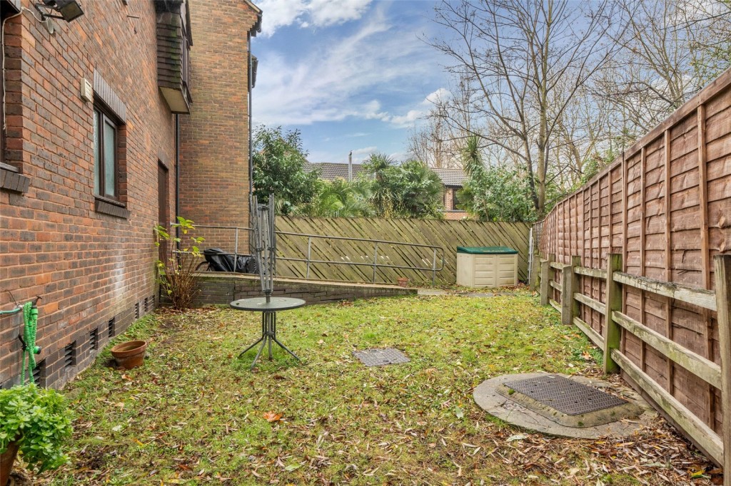 Images for London EAID:1949463716 BID:URP