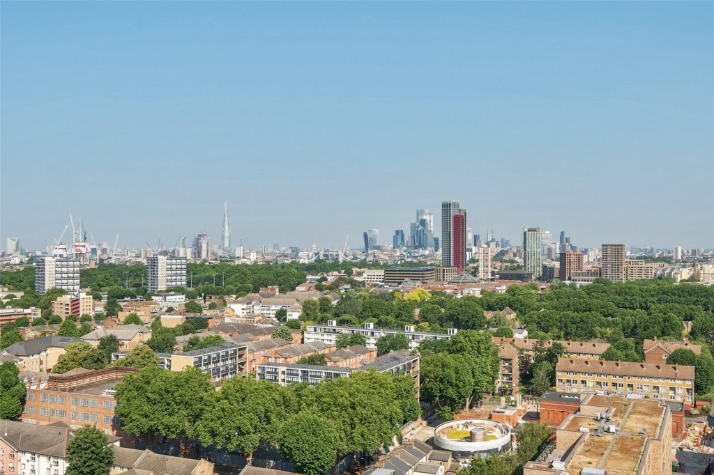 Images for London EAID:1949463716 BID:URP