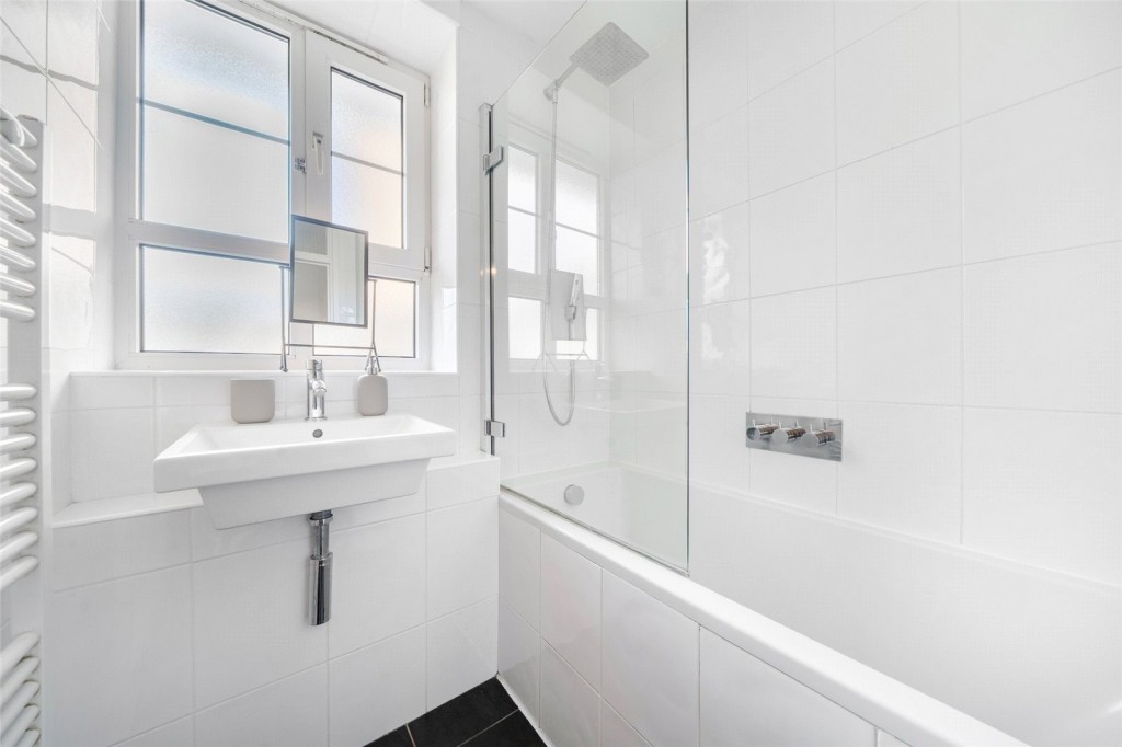 Images for London EAID:1949463716 BID:URP