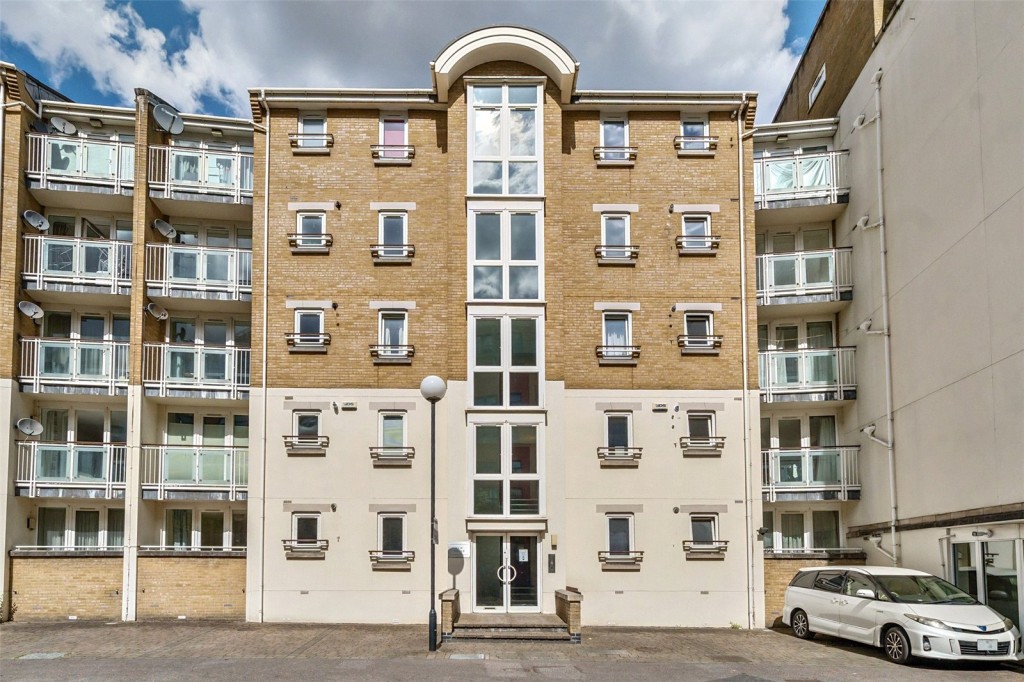Images for London EAID:1949463716 BID:URP