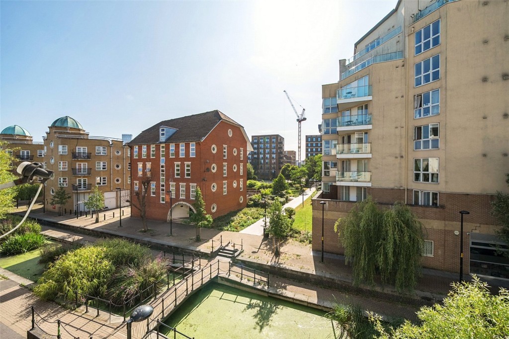 Images for London EAID:1949463716 BID:URP