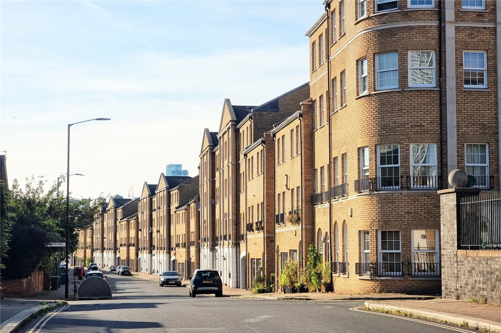 Images for London EAID:1949463716 BID:URP