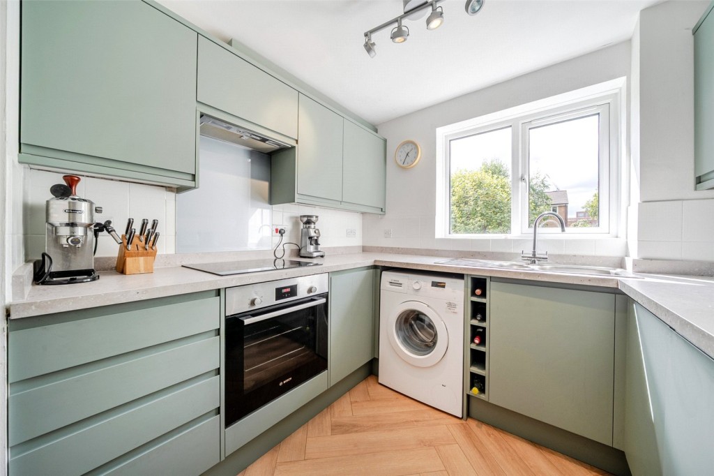 Images for London EAID:1949463716 BID:URP