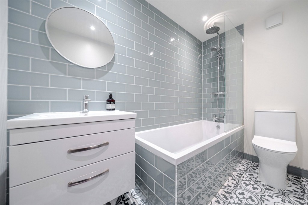 Images for London EAID:1949463716 BID:URP