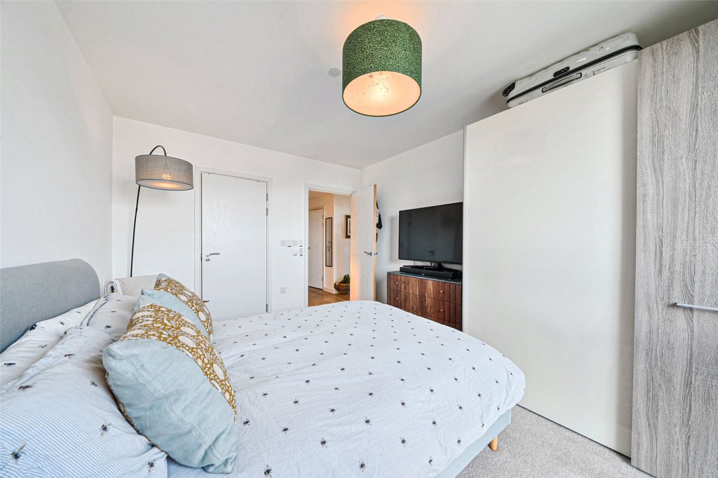 Images for London EAID:1949463716 BID:URP