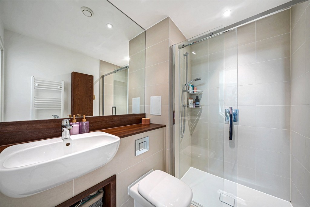 Images for London EAID:1949463716 BID:URP