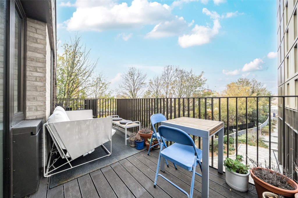 Images for London EAID:1949463716 BID:URP