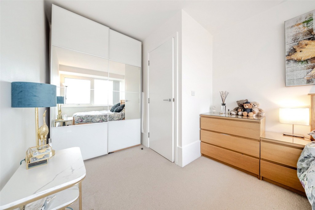 Images for London EAID:1949463716 BID:URP