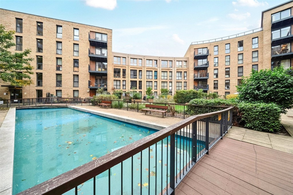 Images for London EAID:1949463716 BID:URP