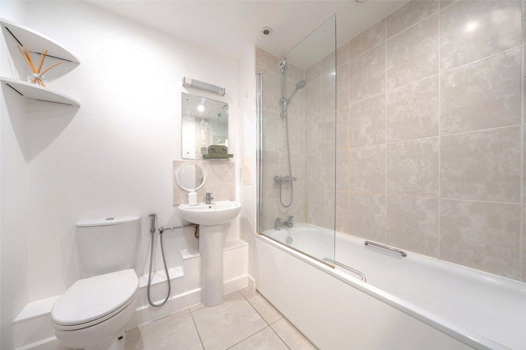 Images for London EAID:1949463716 BID:URP