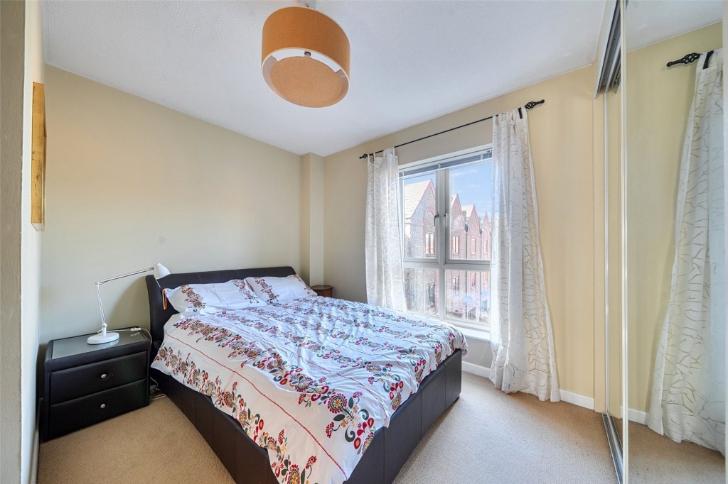 Images for London EAID:1949463716 BID:URP