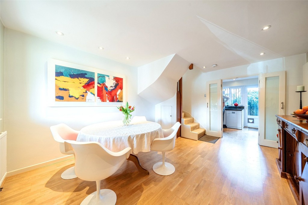 Images for London EAID:1949463716 BID:URP