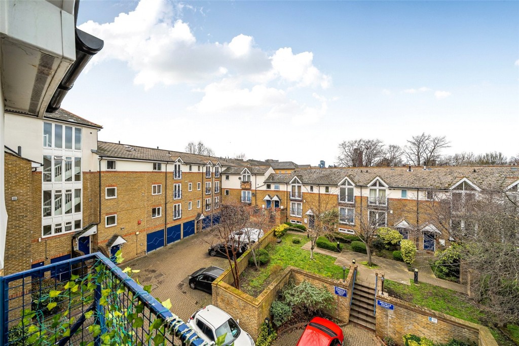 Images for London EAID:1949463716 BID:URP