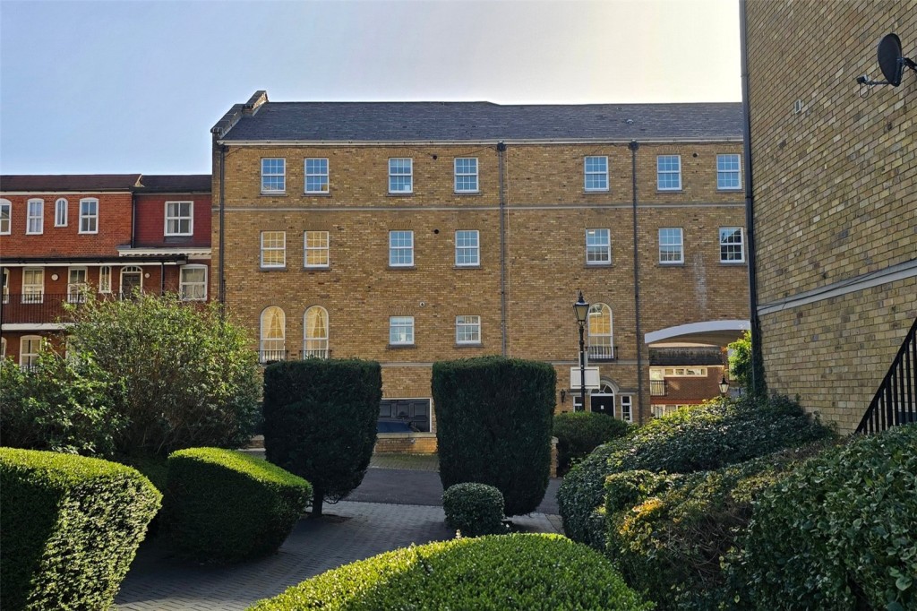 Images for London EAID:1949463716 BID:URP